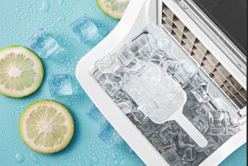 Thinking About a Cube Ice Maker? Here's What You Need to Know